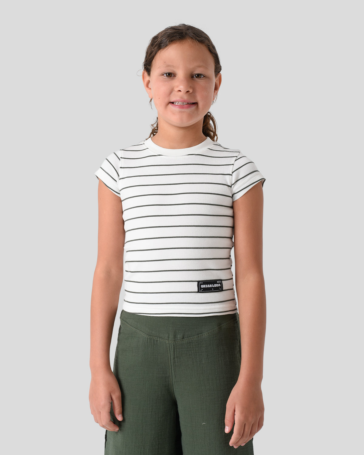 White Linear Crop